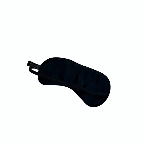 Prada sleeping mask - Picture 2 of 4